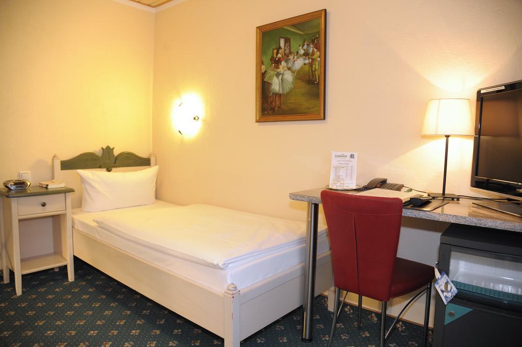 Hotel Wilder Mann Aschaffenburg Exterior foto