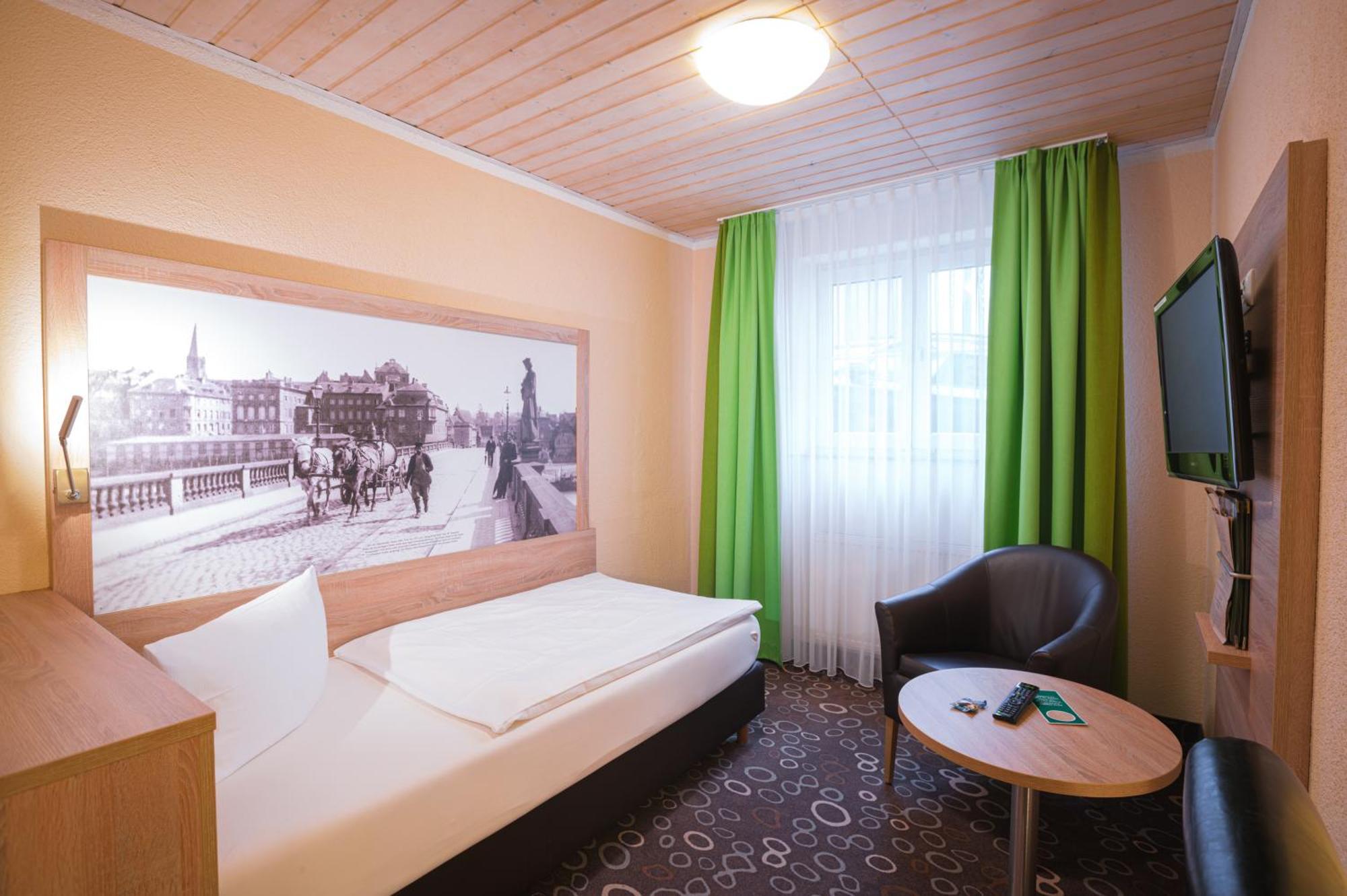 Hotel Wilder Mann Aschaffenburg Exterior foto
